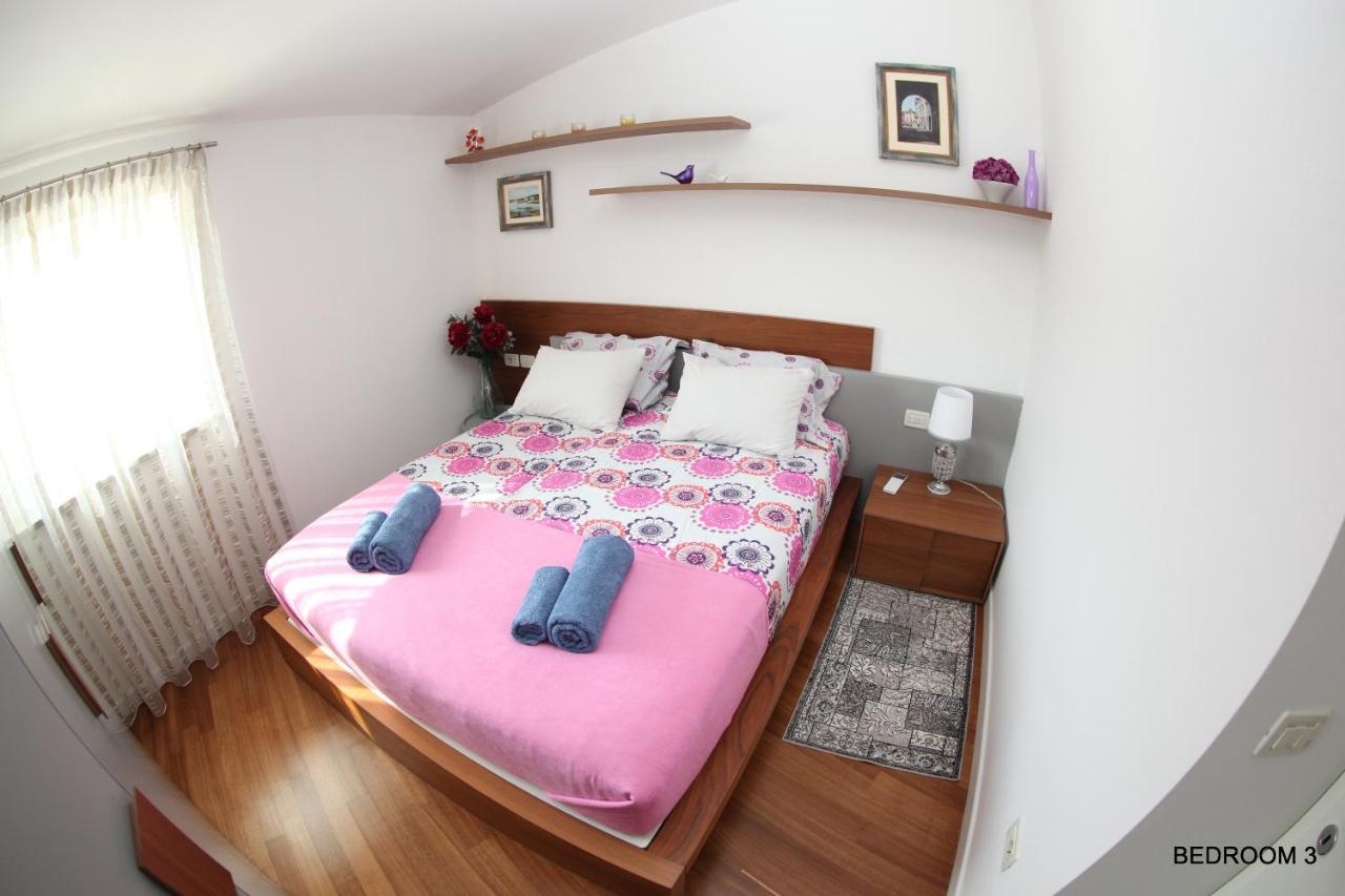 Luxury Marina View Apartment Izola Buitenkant foto