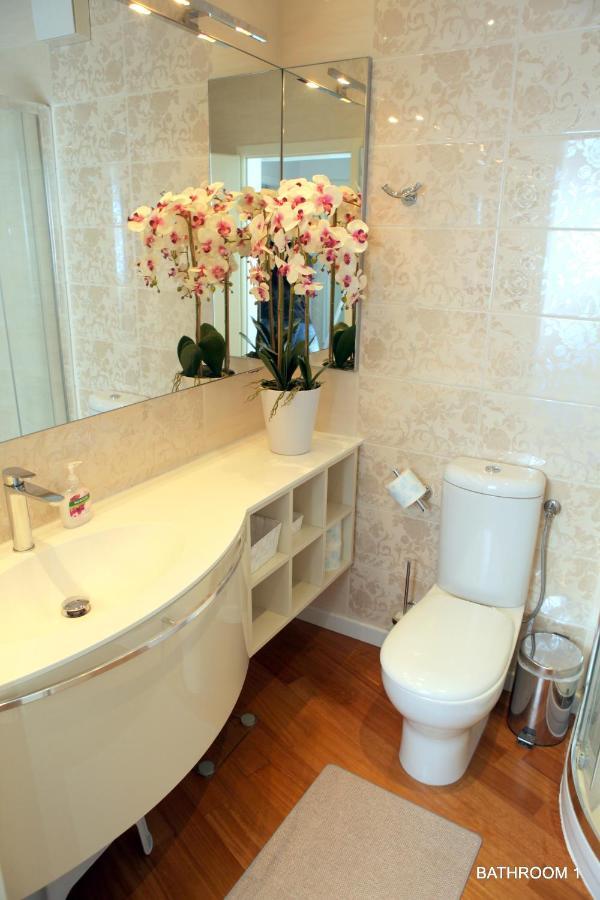 Luxury Marina View Apartment Izola Buitenkant foto