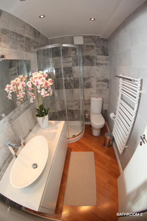 Luxury Marina View Apartment Izola Buitenkant foto